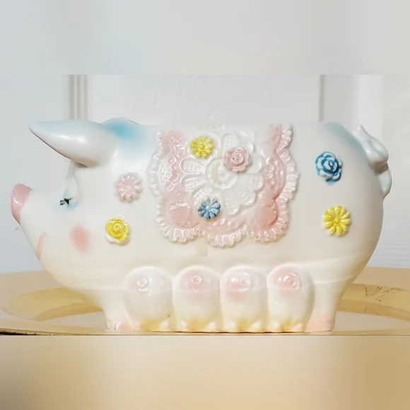 Vntg Napco 7" Mother Pig with 4 Pigglets Planter Made in Japan - Picture 1 of 9